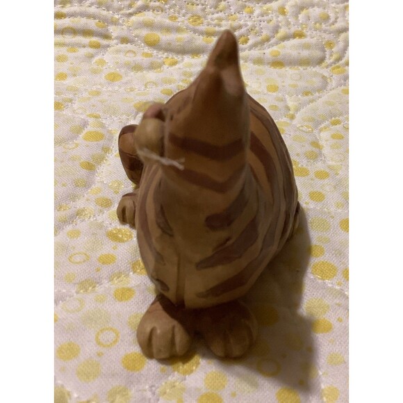 Blossom Bucket Suzi Yellow Tabby Stripped Resign Cat Collectible Figure Cute - Picture 3 of 13